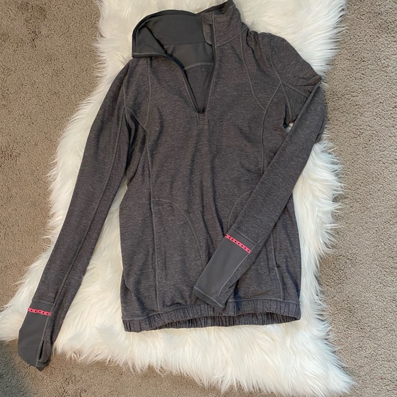 Lululemon 1/2 Zip Pullover - Picture 2 of 3